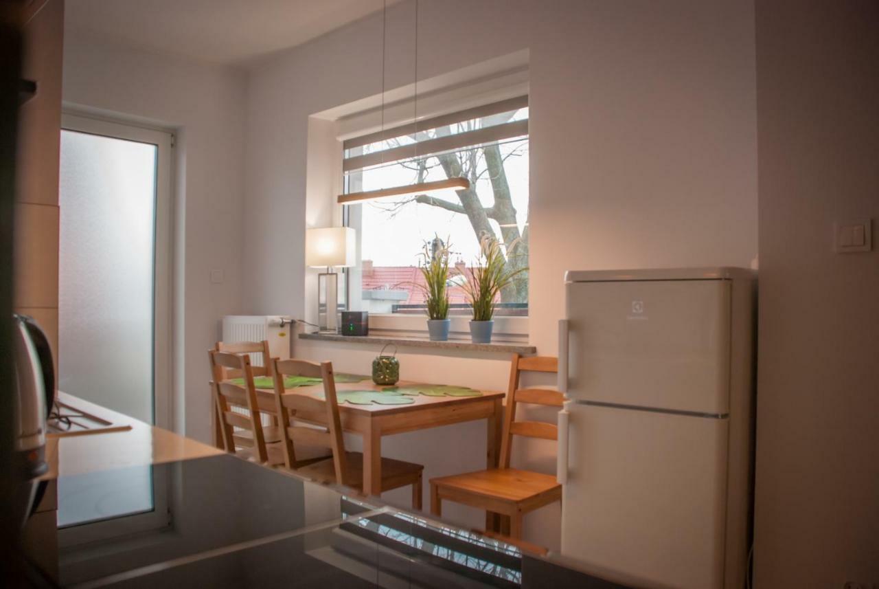 Noclegi "Boczna 5A" Apartamenty Goscinne Щавно-Здруй Екстер'єр фото