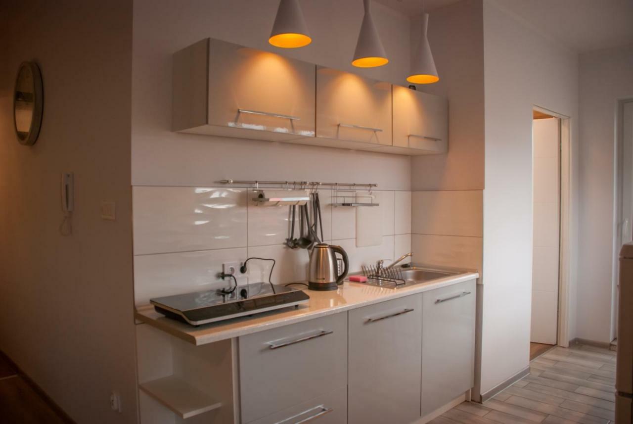 Noclegi "Boczna 5A" Apartamenty Goscinne Щавно-Здруй Екстер'єр фото